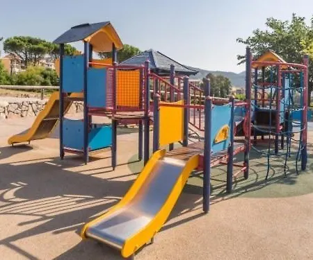 Superbe T2 Club Cap Esterel Animations Petits Et Grands Sports&activites Multisports * Saint-Raphaël