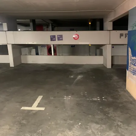Appartamento Appartement classé Premium - Le Jardin Clos Vue Mer -Parking Couvert - PISCINE Chauffée du 05-04 au 01 -11- Parc résidentiel avec espaces de Loisirs parcours de Santé, randonnées , Jeux extérieur Saint-Raphaël
