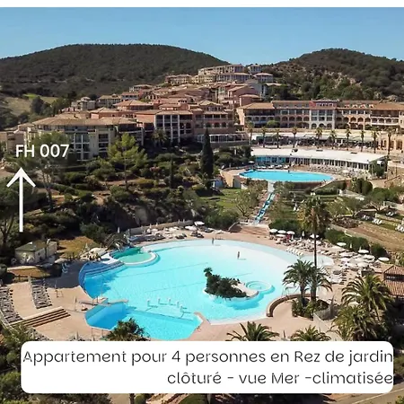 Appartement classé Premium - Le Jardin Clos Vue Mer -Parking Couvert - PISCINE Chauffée du 05-04 au 01 -11- Parc résidentiel avec espaces de Loisirs parcours de Santé, randonnées , Jeux extérieur *